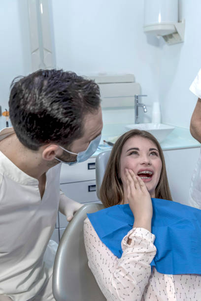 Best Pediatric Emergency Dentist in Highwood, IL