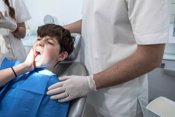 Best Broken or Cracked Tooth Emergency Dentist in Highwood, IL